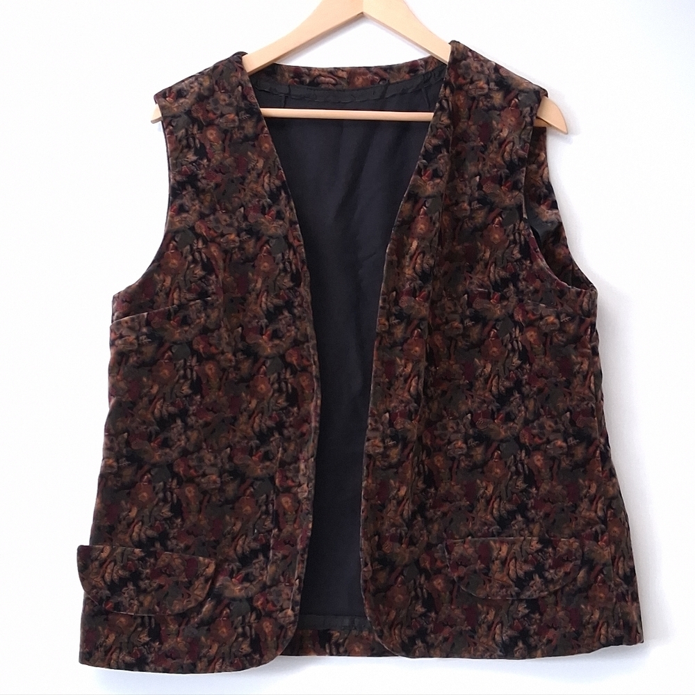vintage vest velvet black floral muted colours retro cottagecore